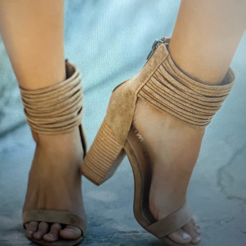 VICI Blair Faux Suede Strappy Heeled Sandal